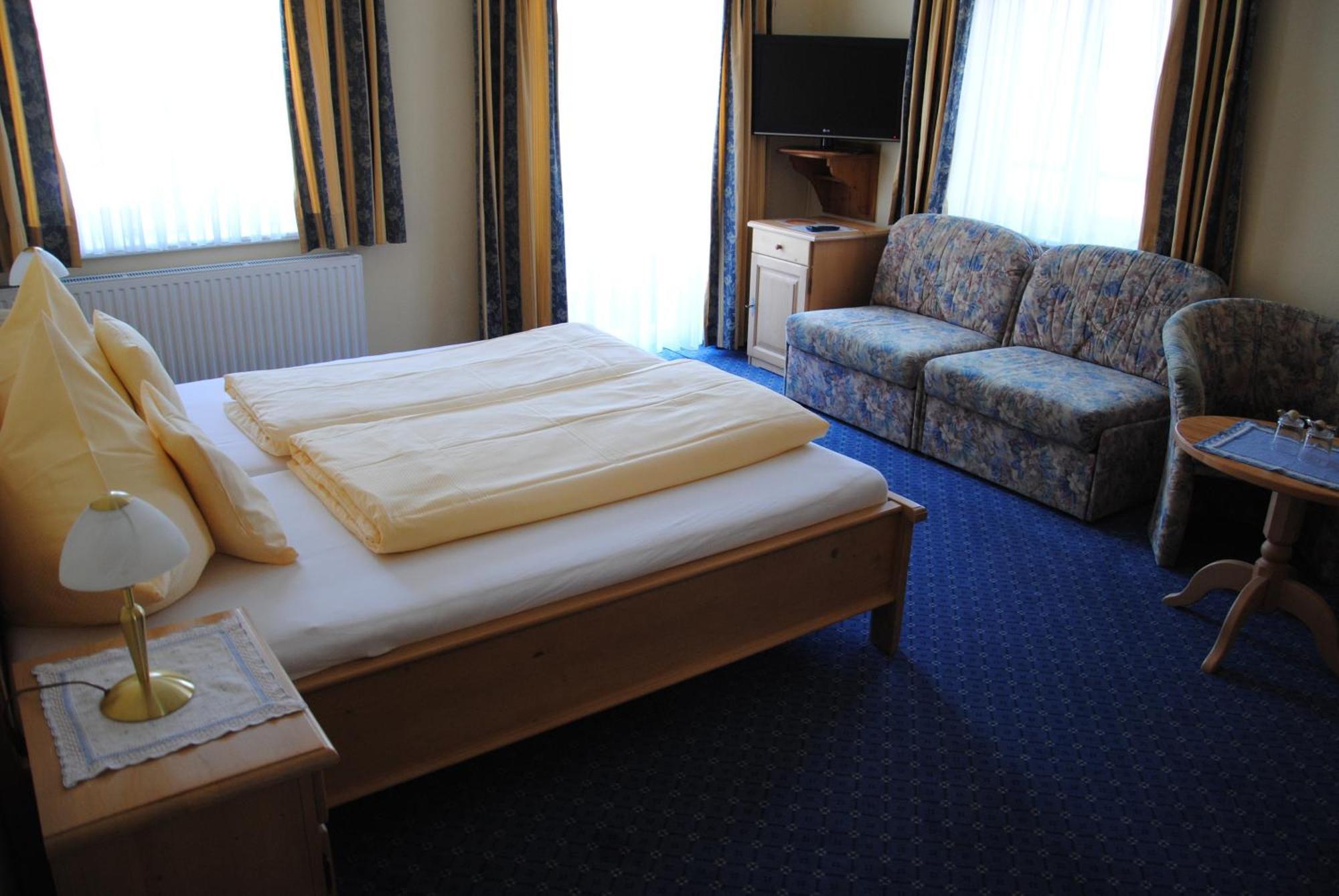 Hotel-Pension Falkensteiner Sankt Gilgen Szoba fotó